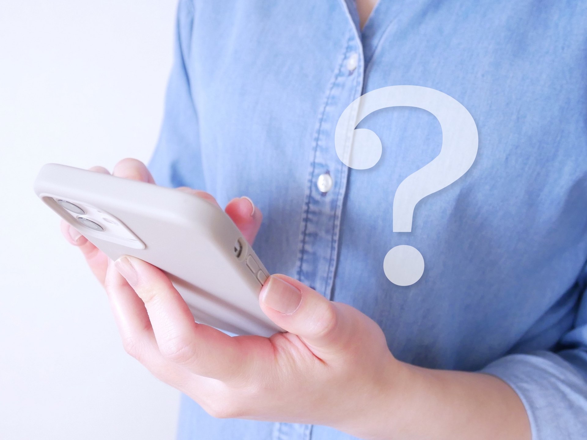 Woman using a smart phone to find out how to do a pear finish on metal and how to effectively do a pear finish on stainless steel.